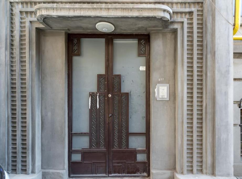 Exquisite Art Deco 2Br Apartment Prime Location بوخارست المظهر الخارجي الصورة